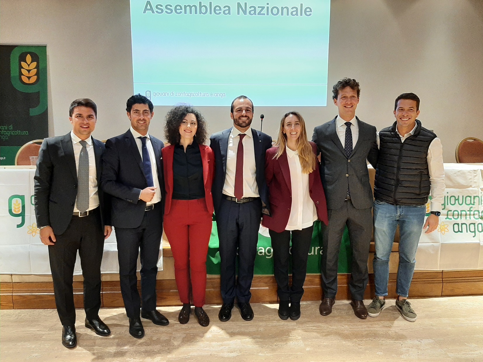 Comitato di Presidenza (da sinistra: Domenico Parisi, Giorgio Grani, Emma Cogrossi, Giovanni Gioia, Caterina Luppa, Luigi Saviolo, Angelo Varvaglione). 